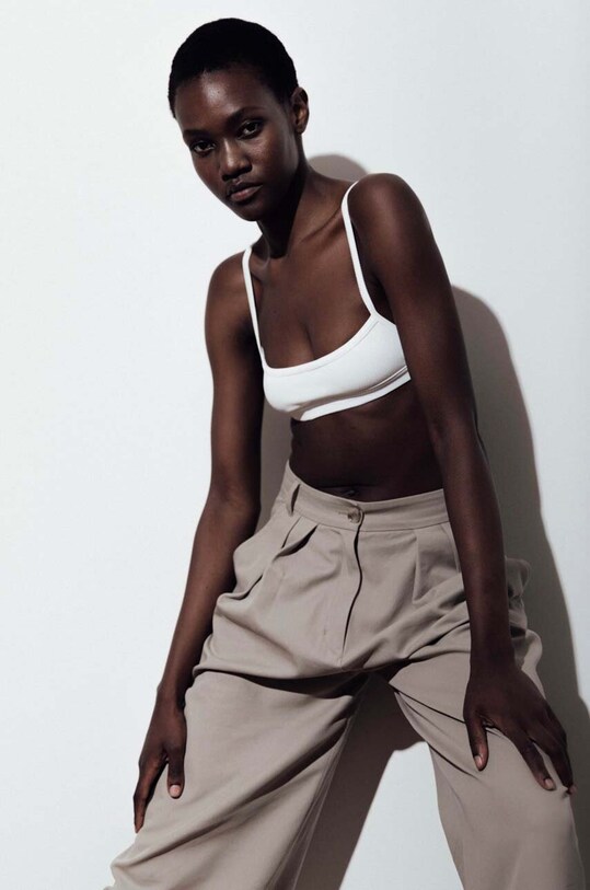 Одежда Купальный бюстгальтер MUUV. BASIC STRONGHOLD WAFFLE BASIC.STRONG.WAFFLE.coc белый