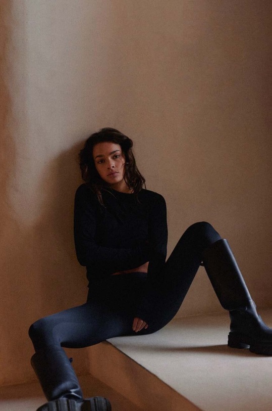 MUUV. Longsleeve Light Rib longsleeve.LIGHT.RIB.bl czarny