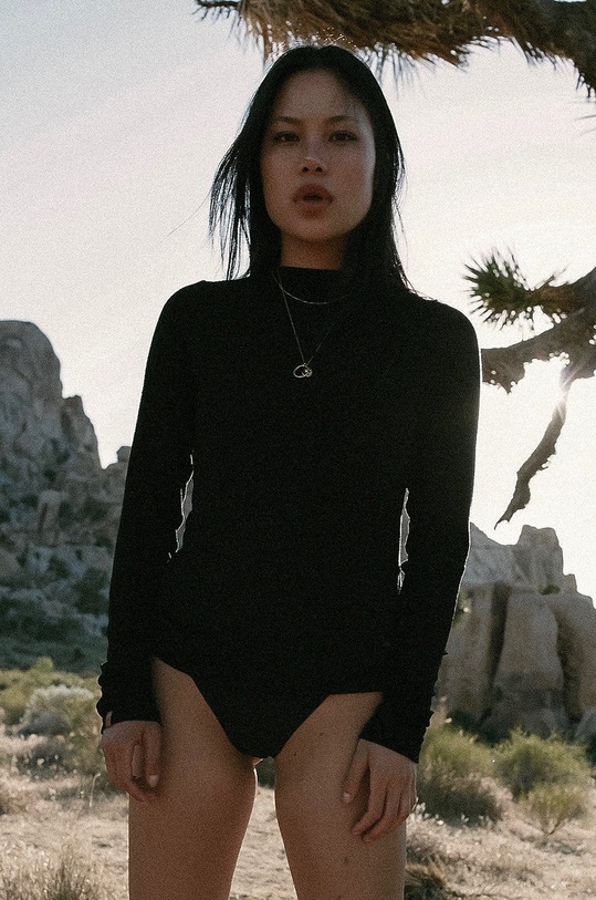 MUUV. Longsleeve Light Rib czarny longsleeve.LIGHT.RIB.bl
