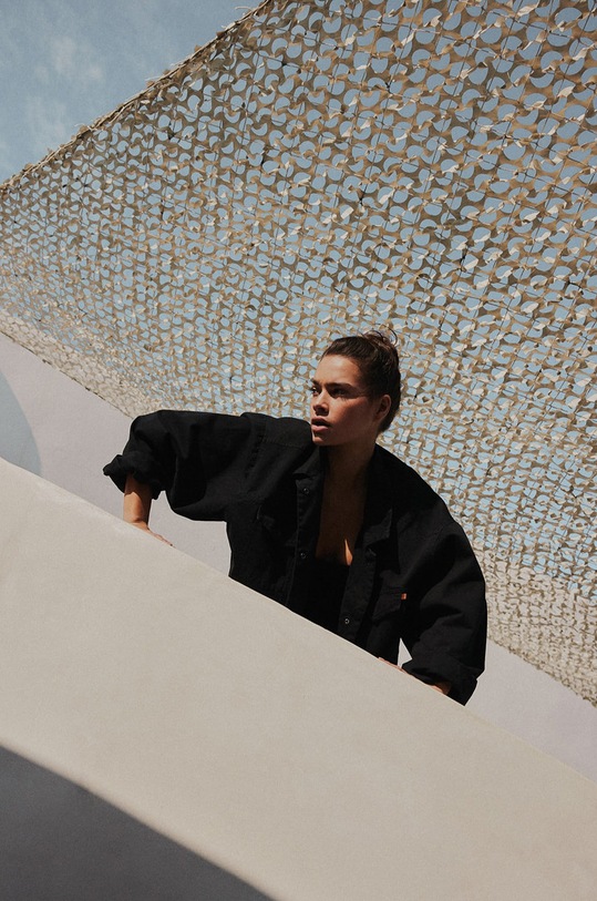 Bunda MUUV. Jailhouse Rock kur.jailhouserock.vinbl čierna ZA00