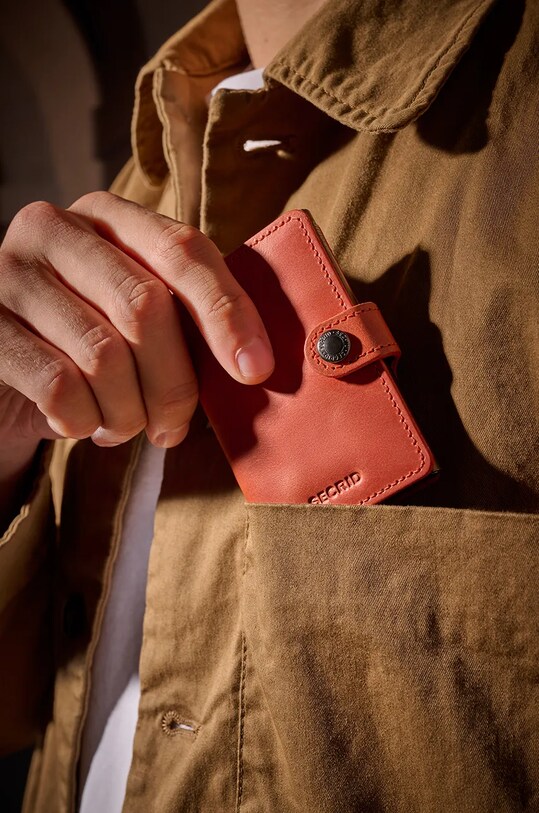 Кожаный кошелек Secrid MV.Orange