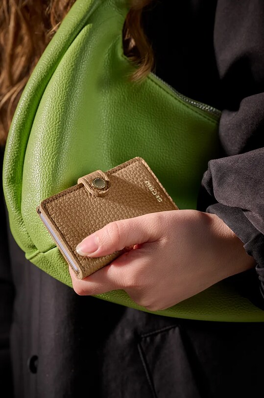 Secrid portofel de piele MPe.Cappuccino