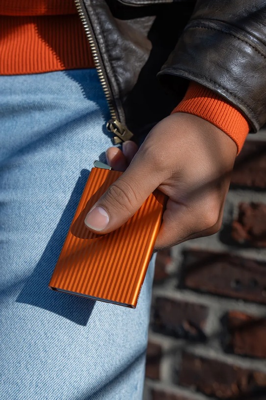 Secrid etui na karty FLUTED CFl.Fluted