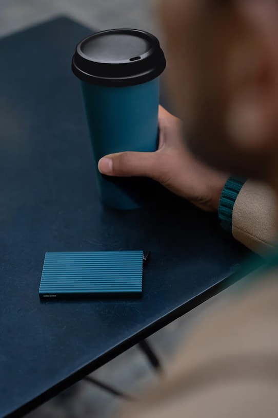 Secrid etui na karty FLUTED CFl.Fluted