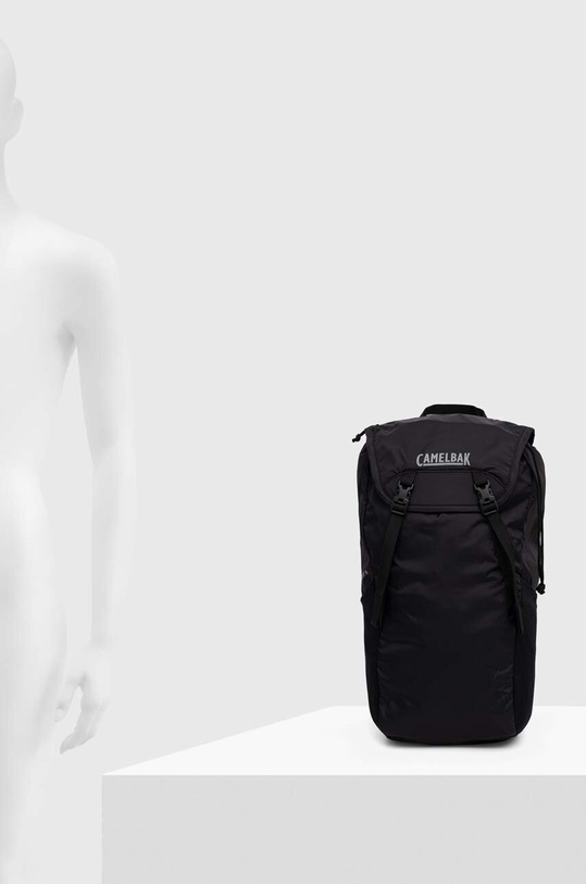 Camelbak zaino con bottiglia d'acqua Arete 18 C2528.005000