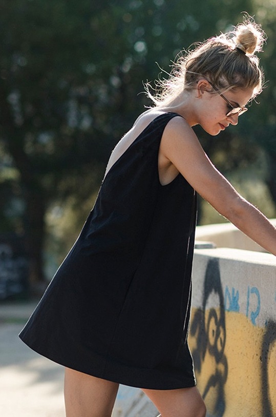MUUV. sukienka bawełniana #SKATEGIRL suk.skategirl.black