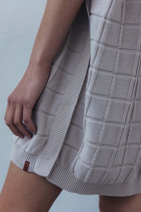 MUUV. sukienka CARRE sukie.kr.CARRE.warmbeig beżowy ZA00