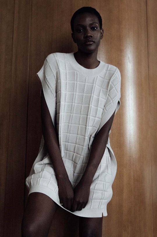 MUUV. sukienka CARRE sukie.kr.CARRE.warmbeig