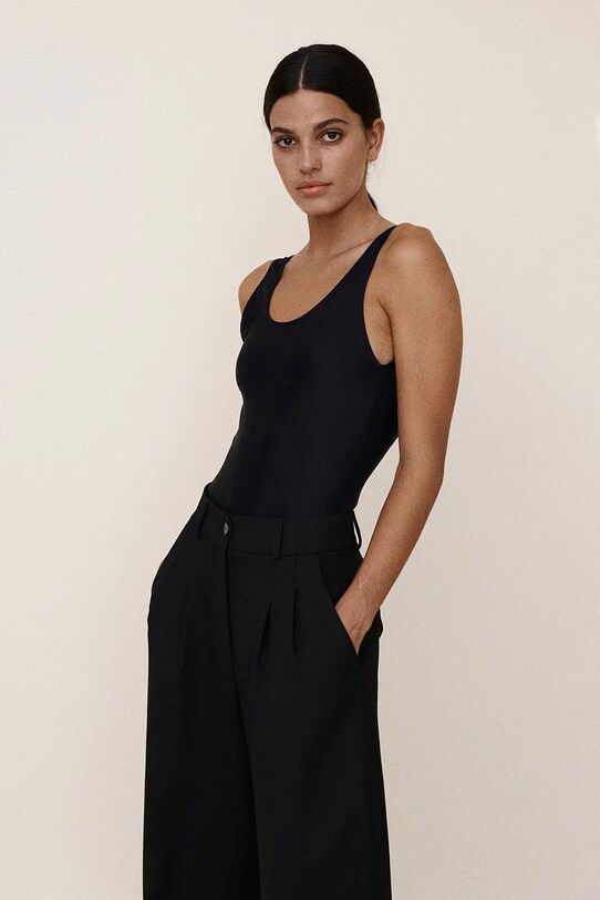 Боди MUUV Deep Cut круглый вырез чёрный BODY.DEEP.CUT