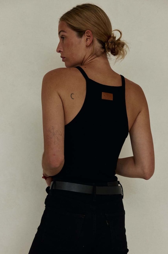 MUUV. Top Light Rib koszulka.LIGHT.RIB negru ZA00