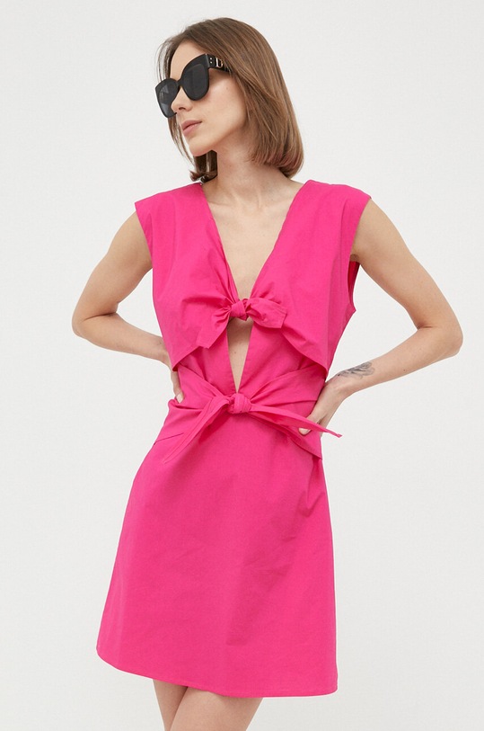 Šaty Silvian Heach s elastanom fialová CVP23055VE