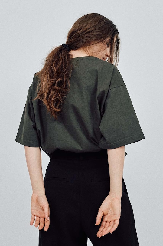 MUUV. t-shirt in cotone READY TO WEAR tshirt.READYTOWEAR.blck verde ZS25