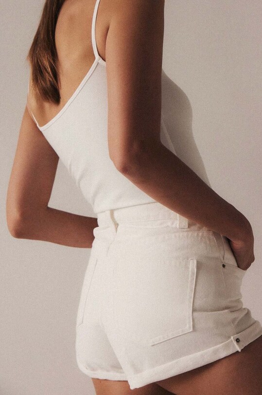 Хлопковый топ MUUV. PREMIUM белый koszulka.PREMI.offwhite