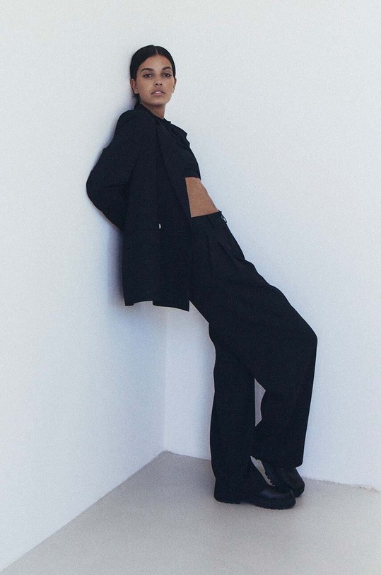 Пиджак MUUV. чёрный marynarka.garnitur.REAU