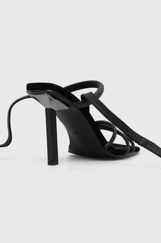 Boty Sandály GOE 4 NN2N4237.W2 černá