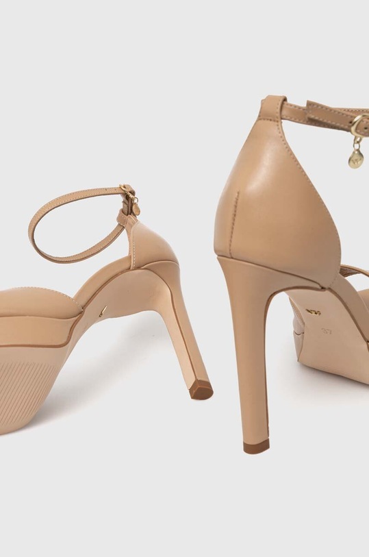 Obuv Kožené sandále Wojas 7615250 7615250 béžová