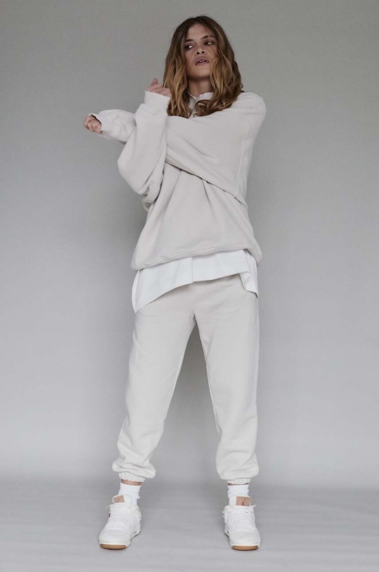 MUUV. pantaloni de trening din bumbac 1990 spo.dres.niski.stan1990 bej ZW24