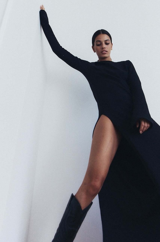 Šaty MUUV. černá sukienka.dluga.MON.BEU
