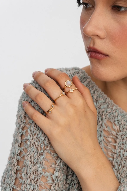 Pozlacený stříbrný prsten ANIA KRUK DUO SOPPN0814Z zlatá