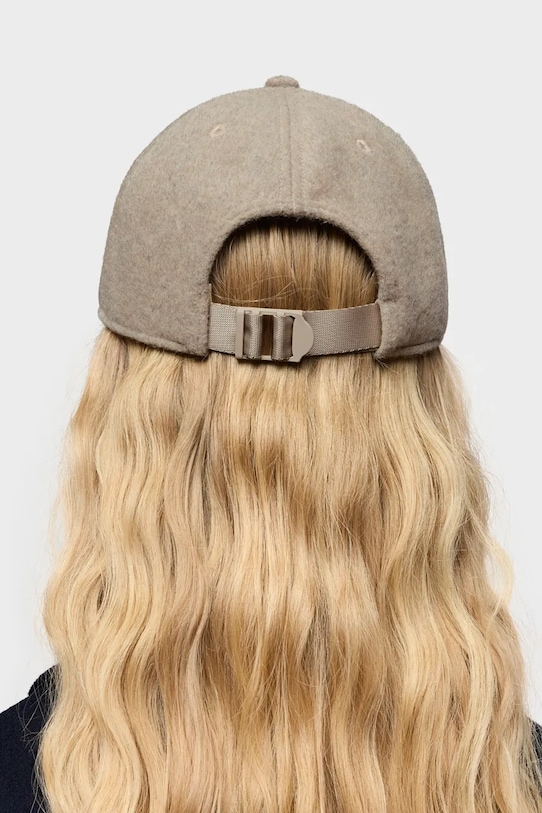 Вълнена шапка с козирка Tous TEXTIL бежов 2002138543