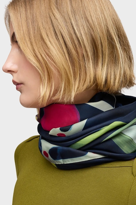 Šátek Tous TEXTIL námořnická modř 2002200933