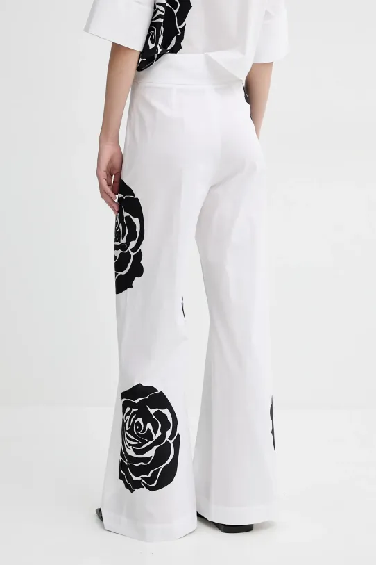 Oblečenie Nohavice Blugirl Blumarine RA5042.T2993 biela