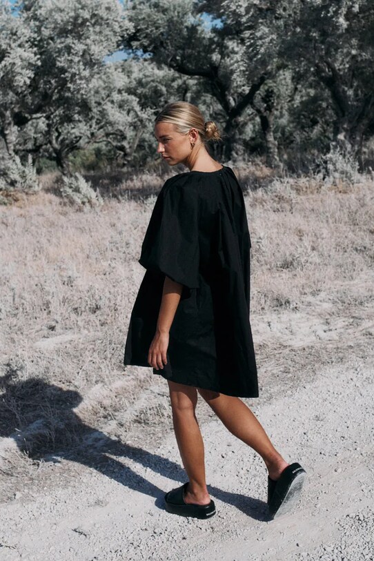 MUUV. rochie din bumbac negru sukienka.krotka.BUFFLE