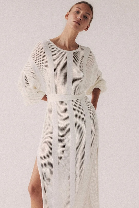Plážové šaty MUUV. béžová sukienka.dl.AU.CROCHET