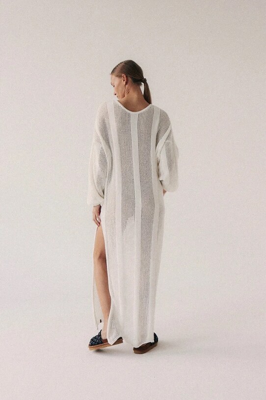 Plážové šaty MUUV. béžová sukienka.dl.AU.CROCHET