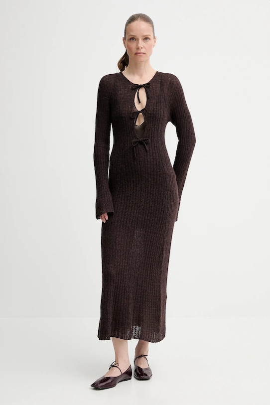 Alohas sukienka wełniana Triza R100781 brązowy ZS25