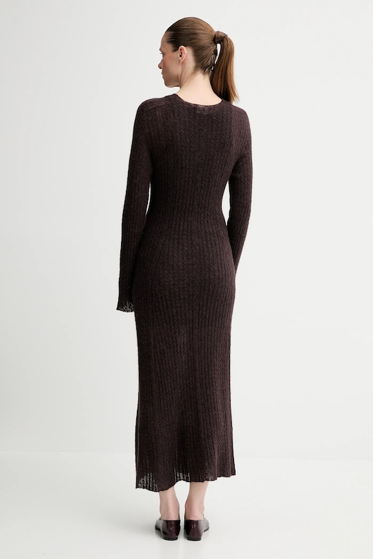 Odzież Alohas sukienka wełniana Triza R100781 brązowy