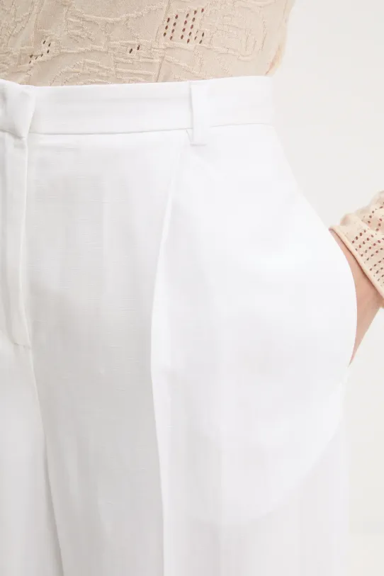 Одежда Шорты Blugirl Blumarine RA5181.T8823 белый