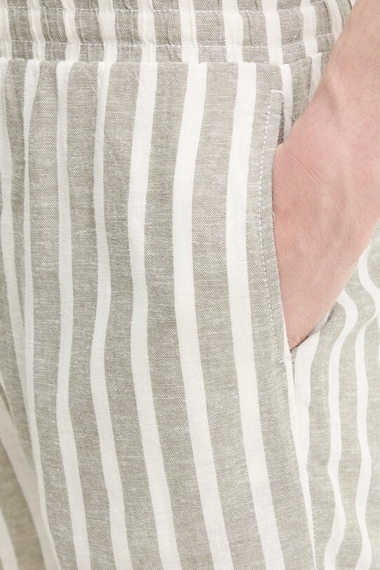 Solid pantaloni scurți din in FRIED verde 21108373.170613