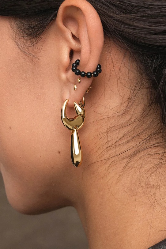 ANIA KRUK náušnica dámska z pozláteného striebra s onyxom DUO čierna SAKKN3311Z