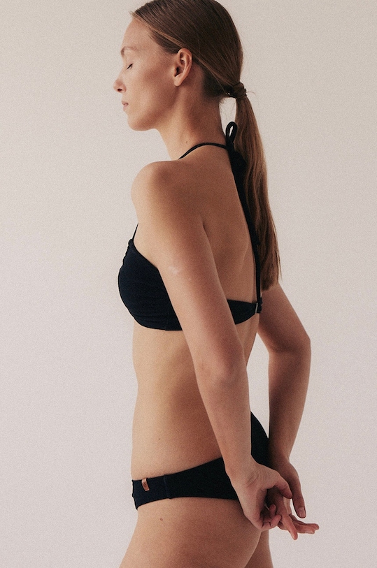 Plavková podprsenka MUUV. biustonosz.bandeau.FL čierna ZW22