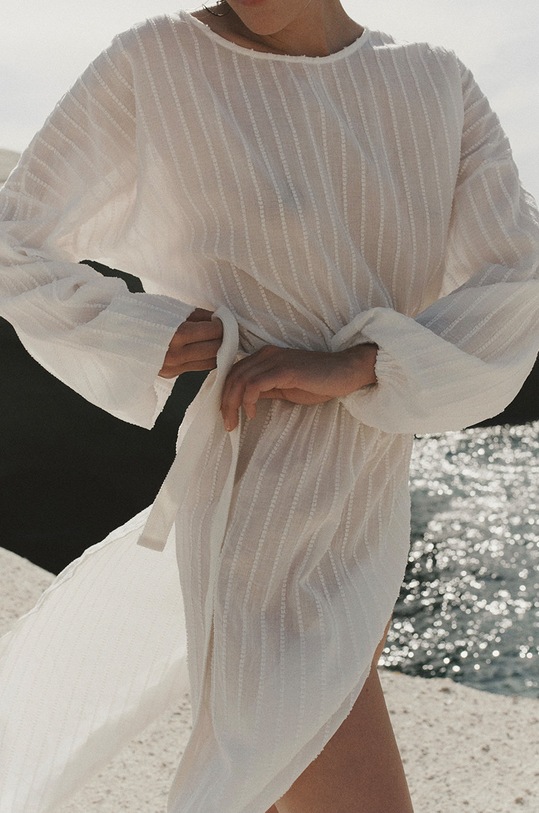 Одежда Хлопковое платье MUUV. Aje sukienka.dluga.AJE белый