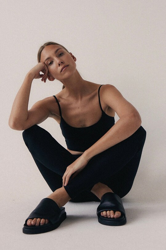 MUUV. top sportowy SOFT SELECTION sportowy.top.SOFT czarny