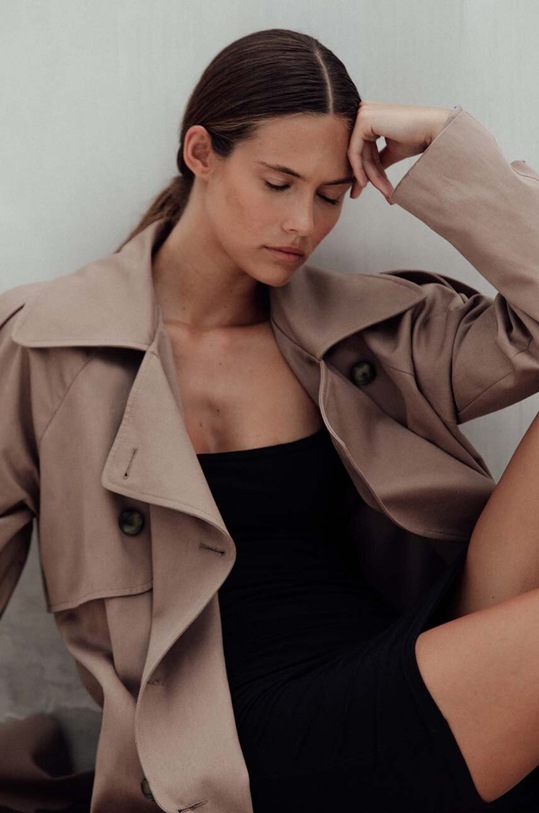 Odzież MUUV. trencz bawełniany NOAH bawelniany.trench.NOAH beżowy