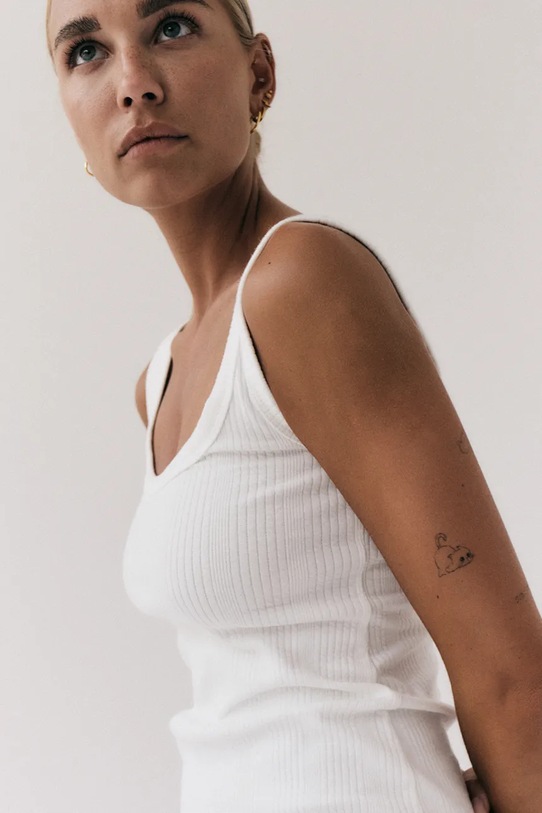 MUUV. vestito in cotone FENDU sukienka.krotka.FENDU bianco