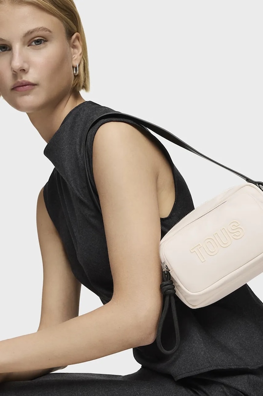 Tous poseta bej 2002137601