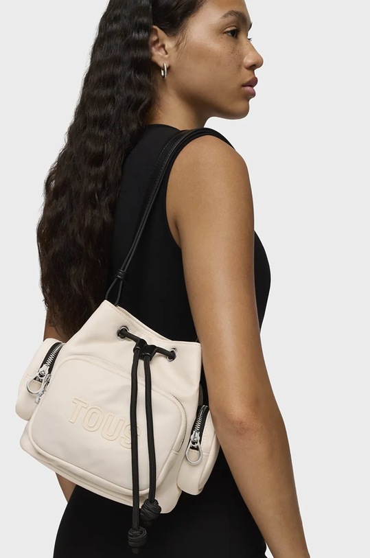 Tous poseta bej 2002137901