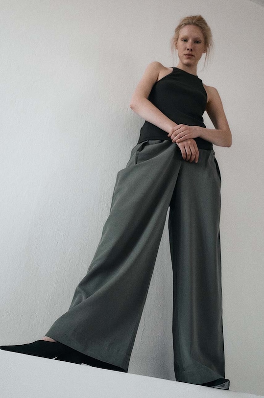 Bombažen top MUUV. PRESSE zelena koszulka.PRESSE