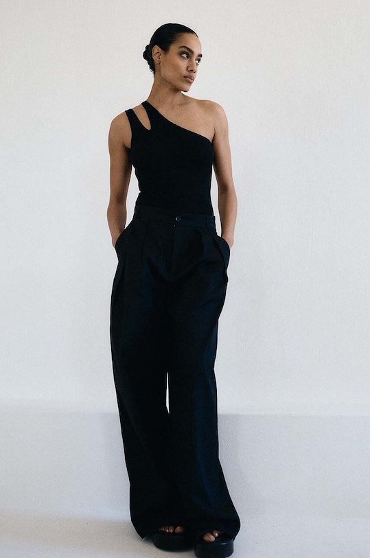 MUUV. body MHOL uni negru body.MHOL