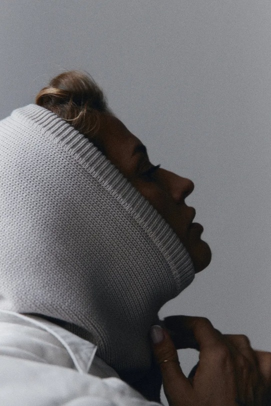 MUUV. kominiarka CALLA beżowy baw.balac.CALLA