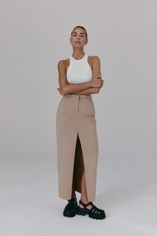 MUUV. spódnica jeansowa NANTES z elastanem beżowy dluga.spodnica.NANTES