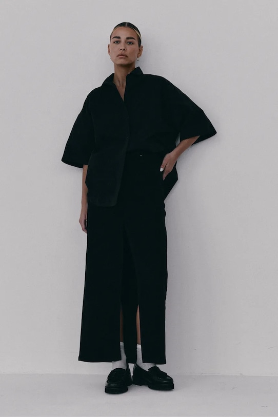 Muuv. spódnica z rozcięciem bawełniana z elastanem NANTES dluga.spodnica.NANTES czarny ZS26