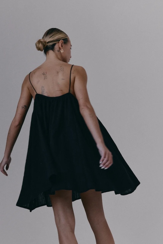 MUUV. sukienka MINIME suk.kr.MINIME czarny