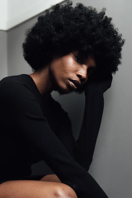 MUUV. sukienka RIBBED czarny short.dress.RIBBED