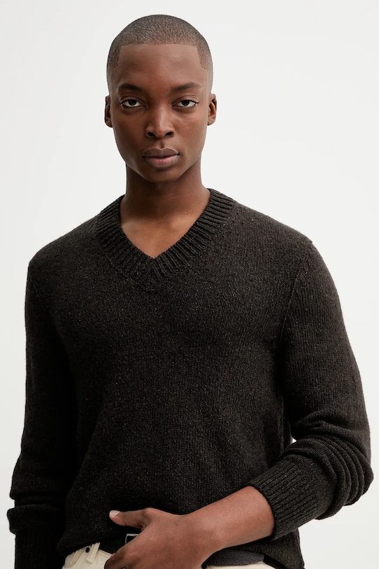 Marc O'Polo sweter z dodatkiem wełny brązowy 530512260178