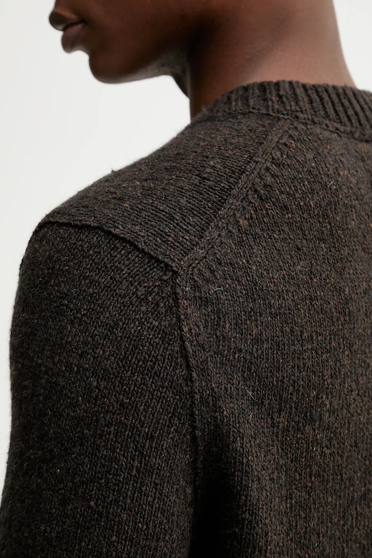 Marc O'Polo sweter z dodatkiem wełny 530512260178 brązowy